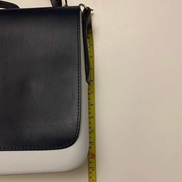 OBag O Bag Folder Messenger Bag With Leather Flap - Picture 15 of 15